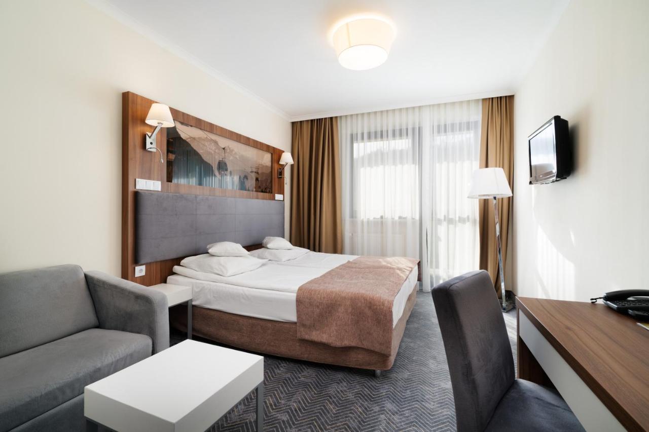 Hotel Pegaz Krynica-Zdrój Exteriér fotografie