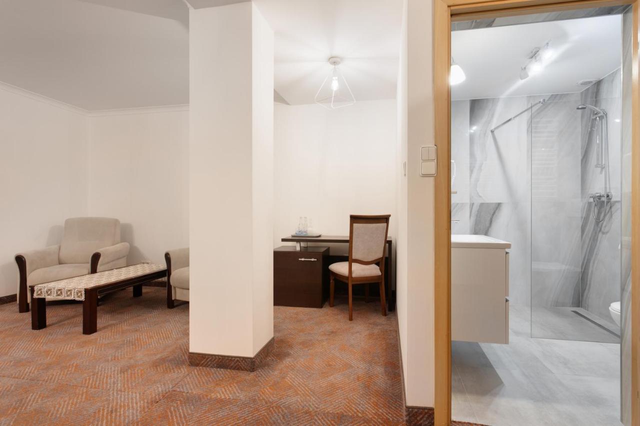 Hotel Pegaz Krynica-Zdrój Exteriér fotografie