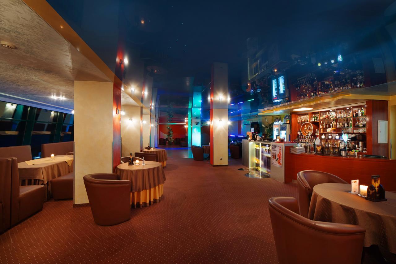 Hotel Pegaz Krynica-Zdrój Exteriér fotografie